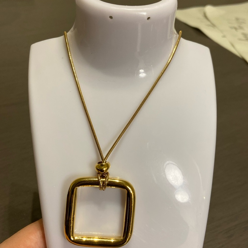 Gold Tone Geometric Vintage Necklace